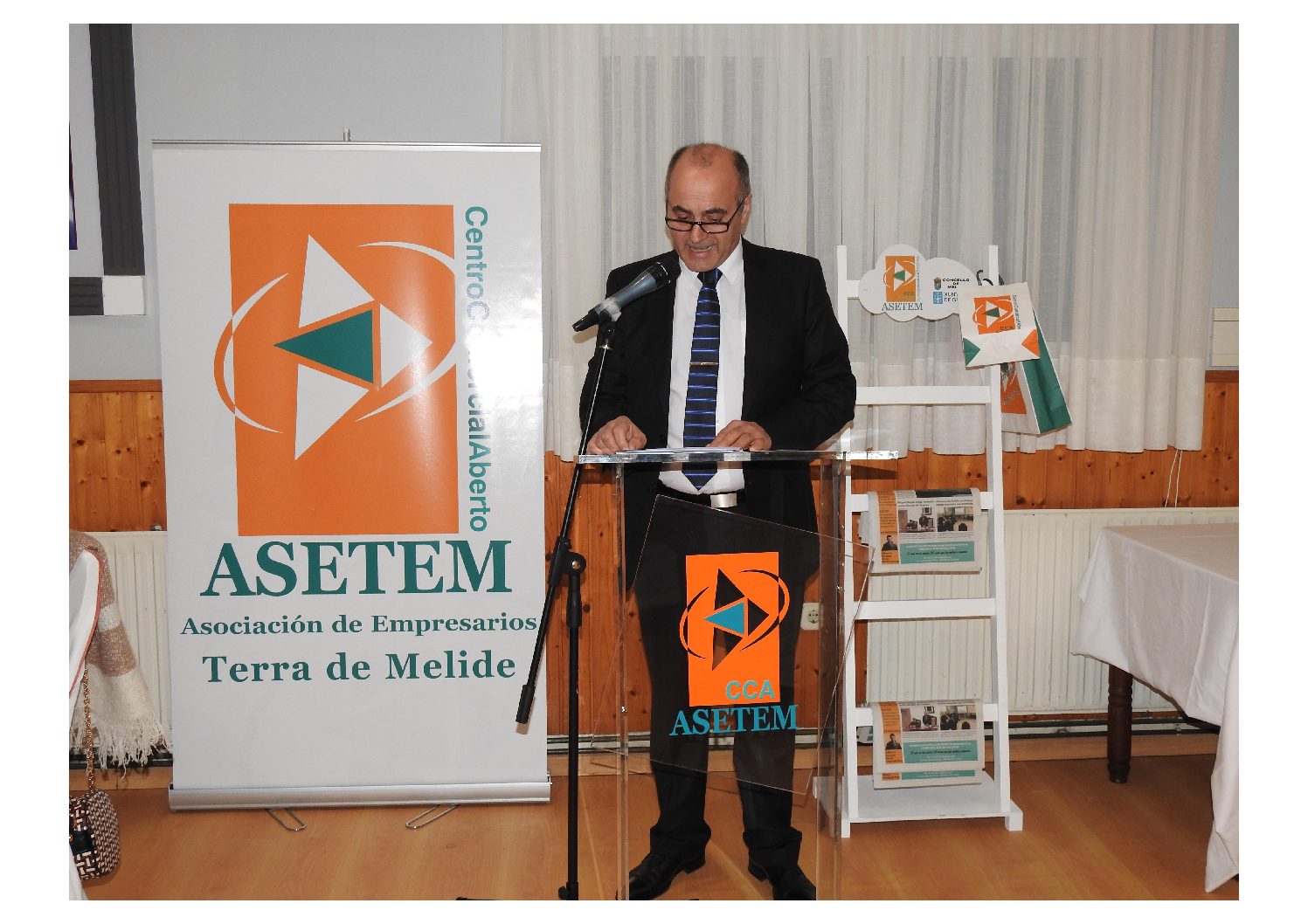 Asetem celebrou a cea anual de confraternidade